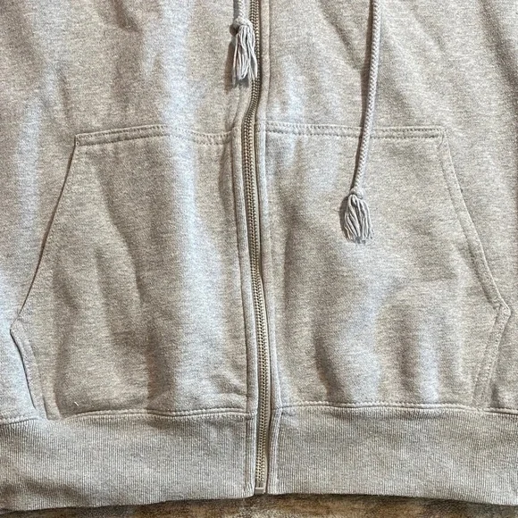 Brandy Melville Christy Zip-Up Gray Hoodie {315} - Picture 3 of 15